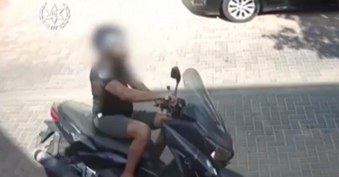 הנאשם על הקטנוע | צילום: דוברות משטרת ישראל